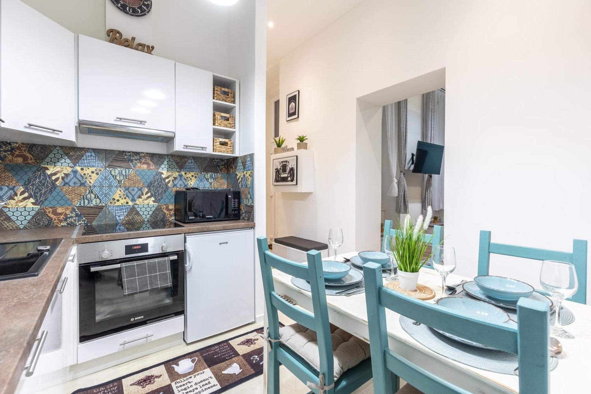 Andrassy Square Apartment *